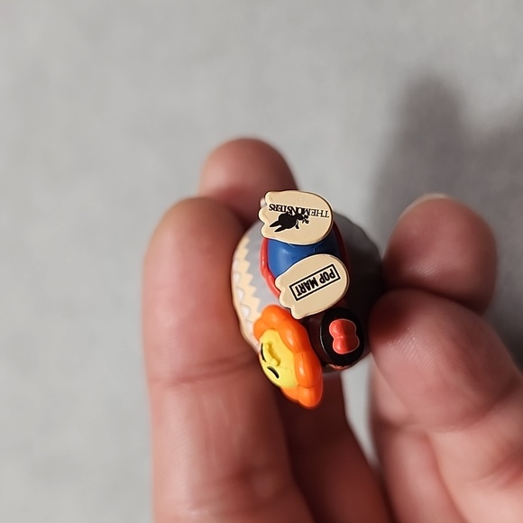 Cute Labubu Figure (Pop Mart) - Picture 3 of 4